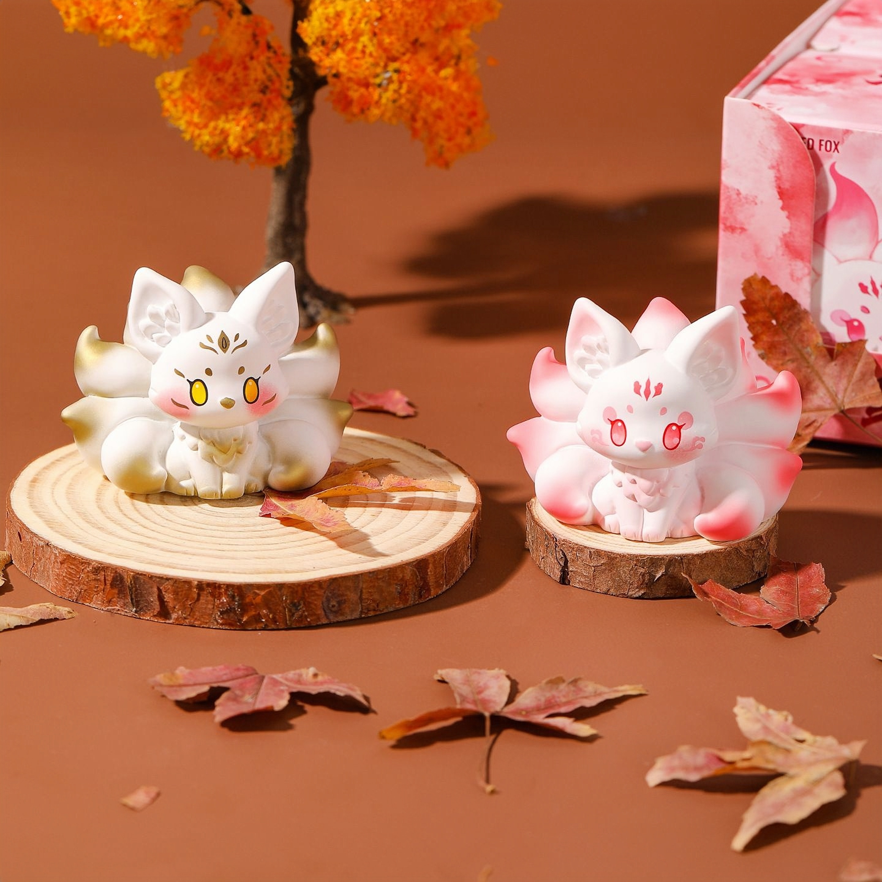 Resin handicrafts, nine tailed - Home Decor Handicraft avaliação e preço